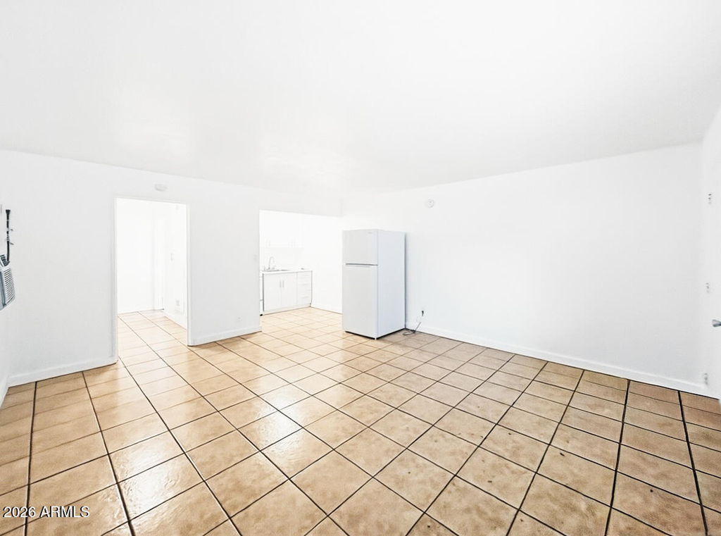 2417 E Campbell Avenue - Photo 8