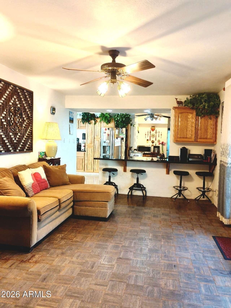 1802 E Claremont Street - Photo 2