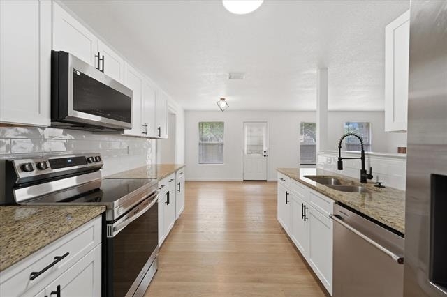 702 Lowe Drive - Photo 7