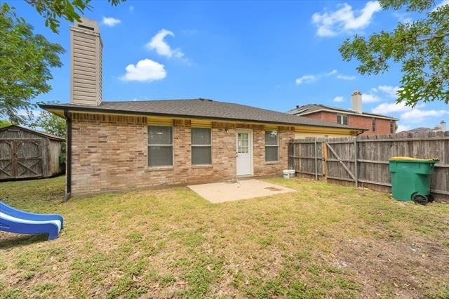 702 Lowe Drive - Photo 17