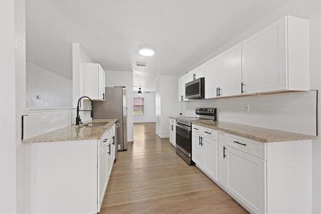 702 Lowe Drive - Photo 10