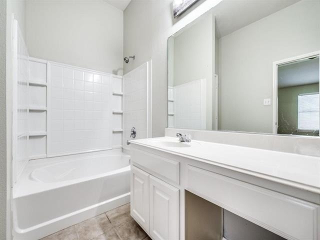2844 Saddlebred Trail - Photo 1