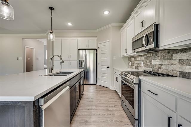 8243 Heritage Glen Drive - Photo 7