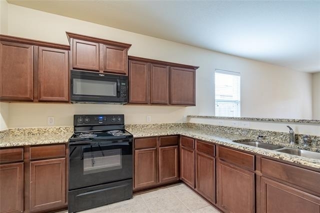 1911 Hot Springs Way - Photo 14