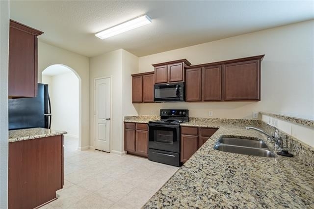 1911 Hot Springs Way - Photo 12
