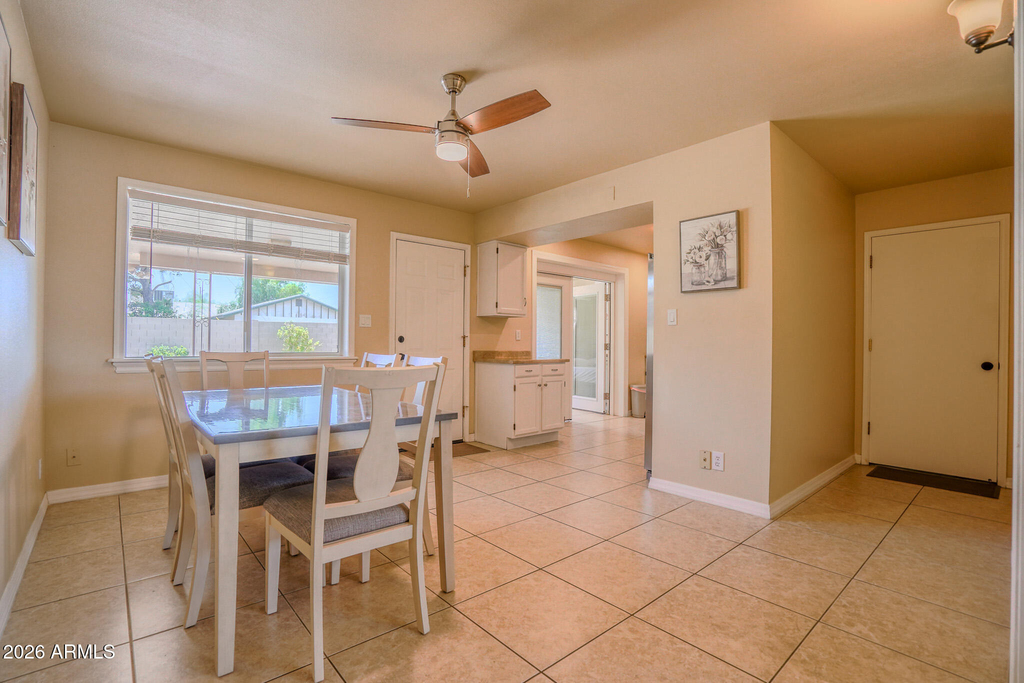 845 W Romo Jones Street - Photo 9