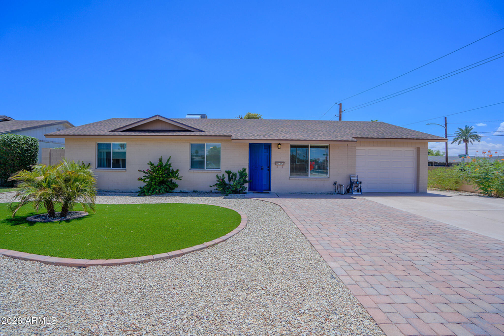 845 W Romo Jones Street - Photo 1