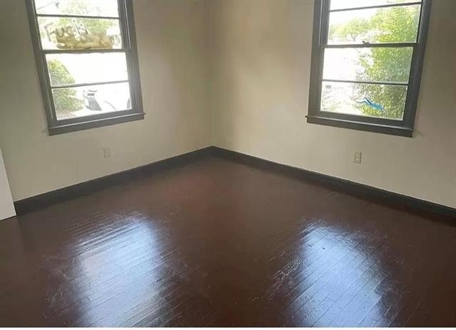 910 Circle Drive - Photo 9