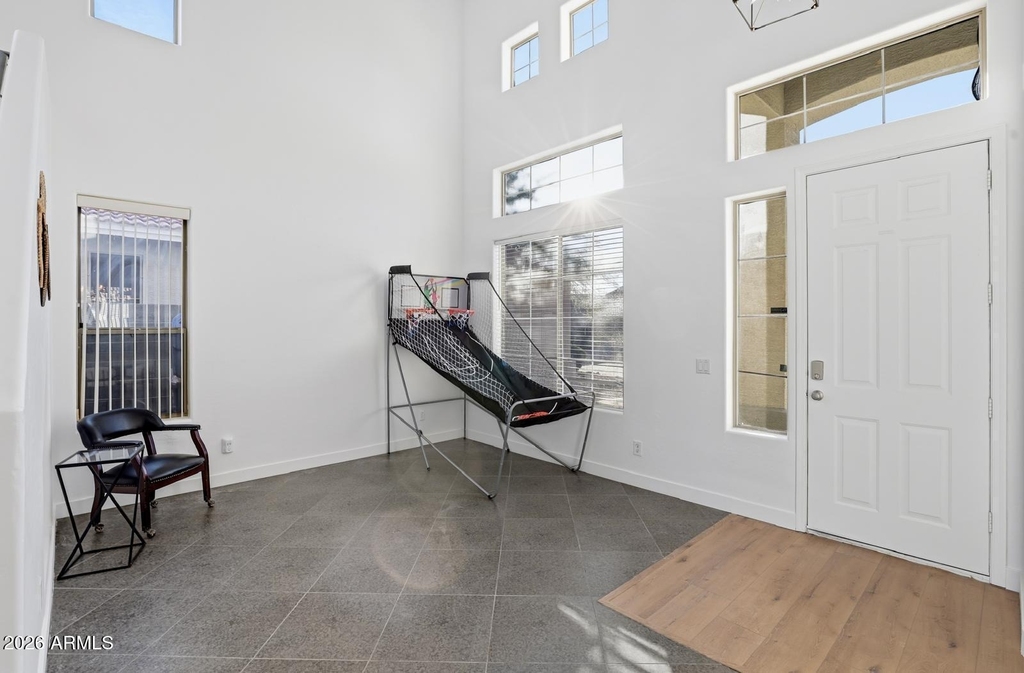 220 W Beechnut Place - Photo 4