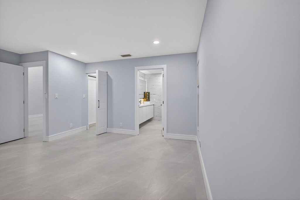 10924 Roebelini Palm Court - Photo 21