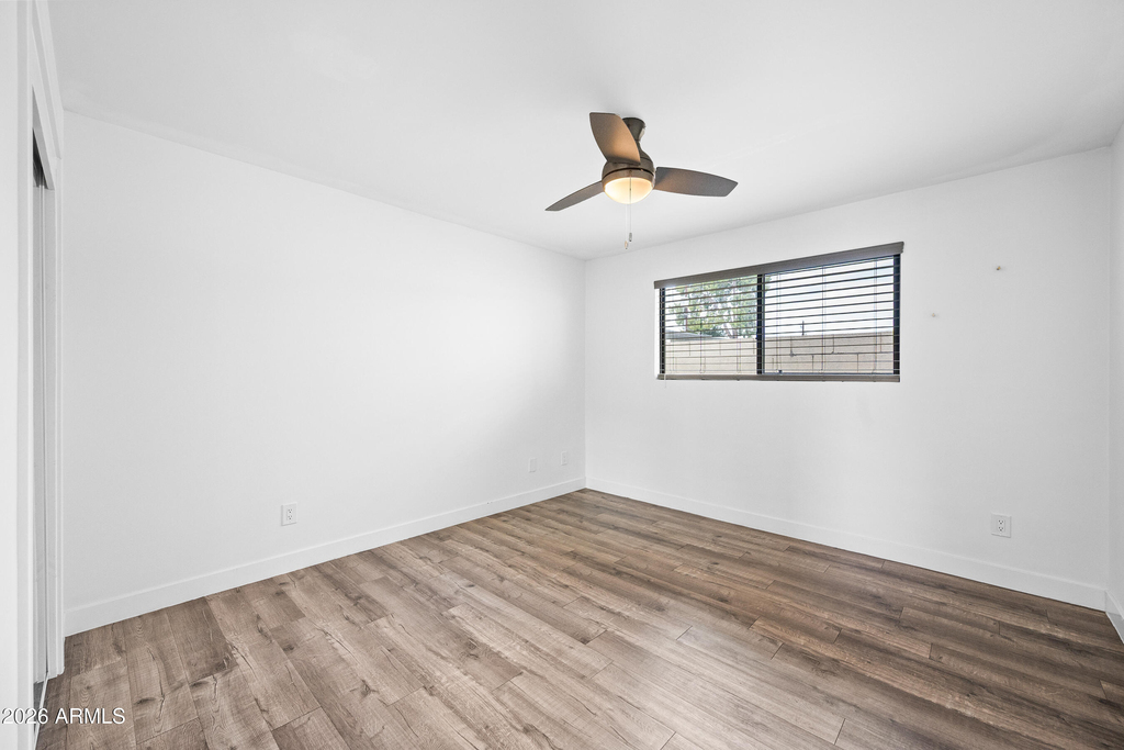 3131 E Fairmount Avenue - Photo 13