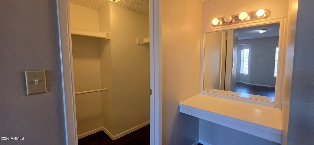 4466 W Palmaire Avenue - Photo 14