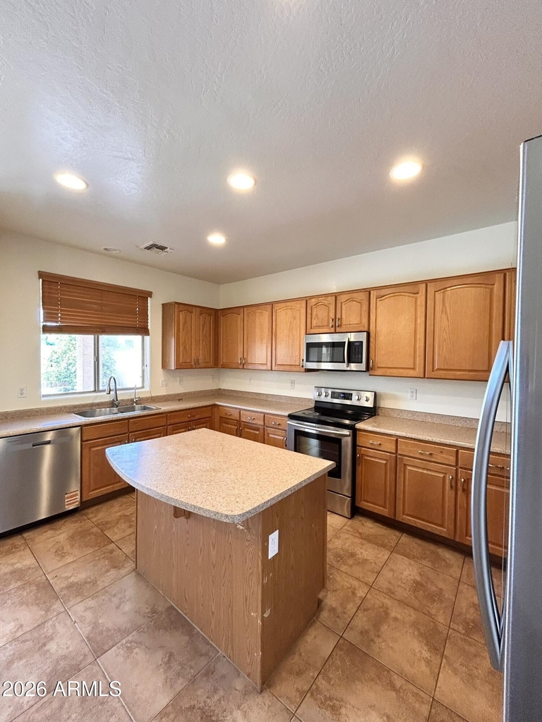 2692 E Vermont Court - Photo 6