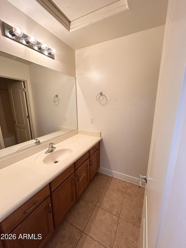 2692 E Vermont Court - Photo 22