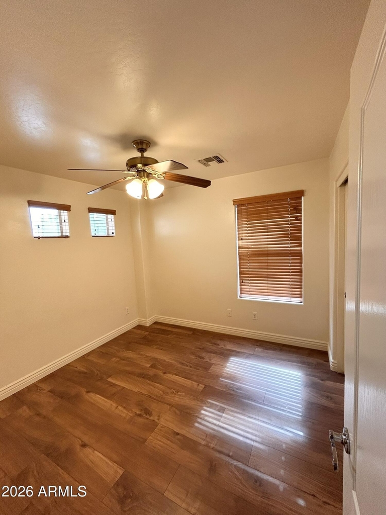 2692 E Vermont Court - Photo 20