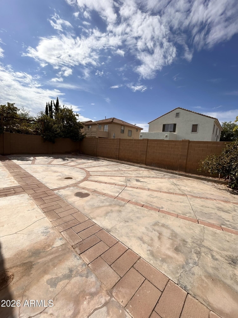 2692 E Vermont Court - Photo 25