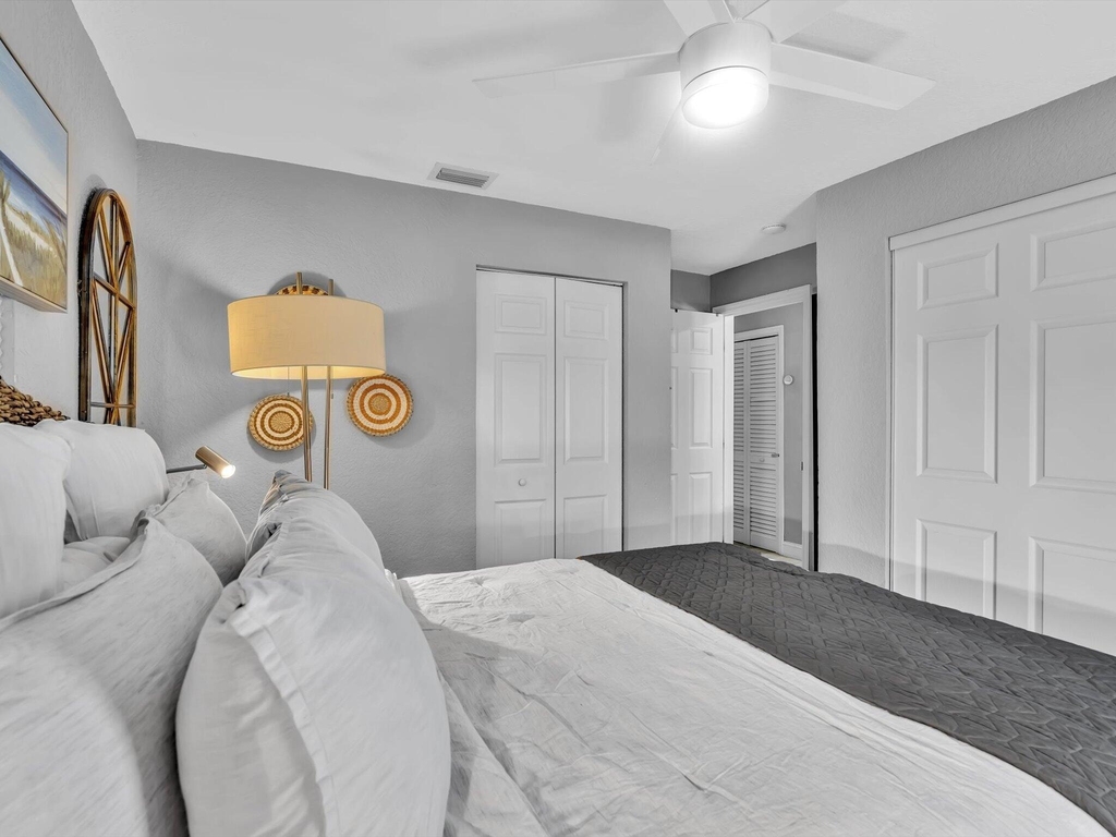5365 N Andrews Avenue - Photo 12