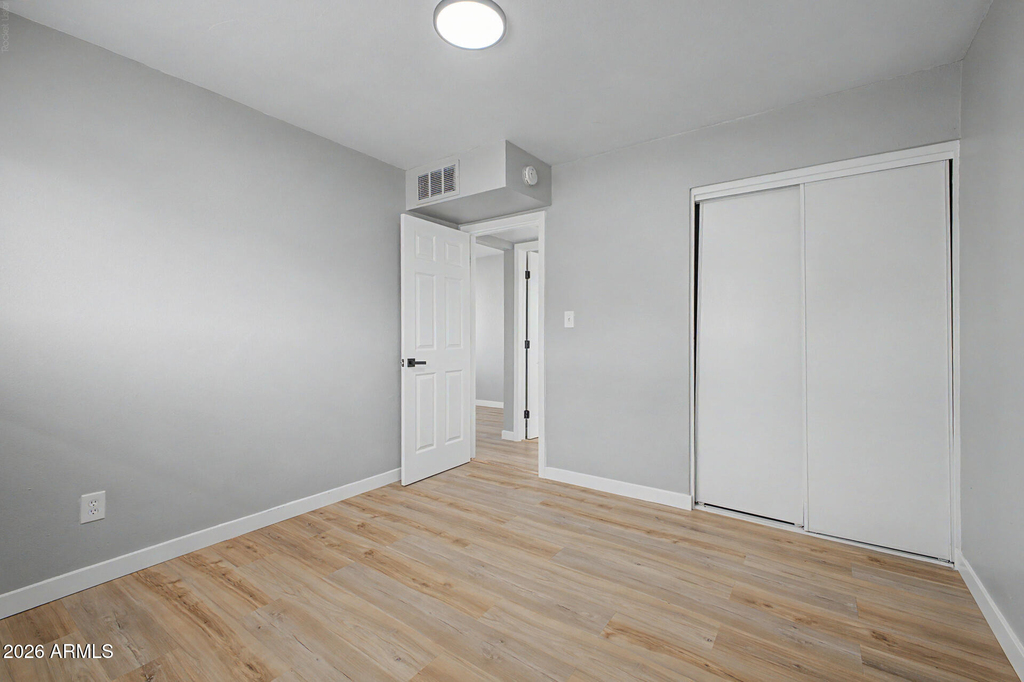 1925 W Village Drive - Photo 12