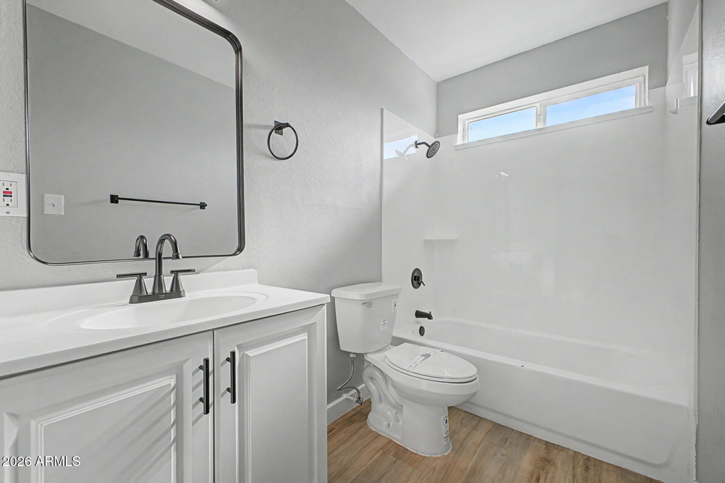1925 W Village Drive - Photo 14