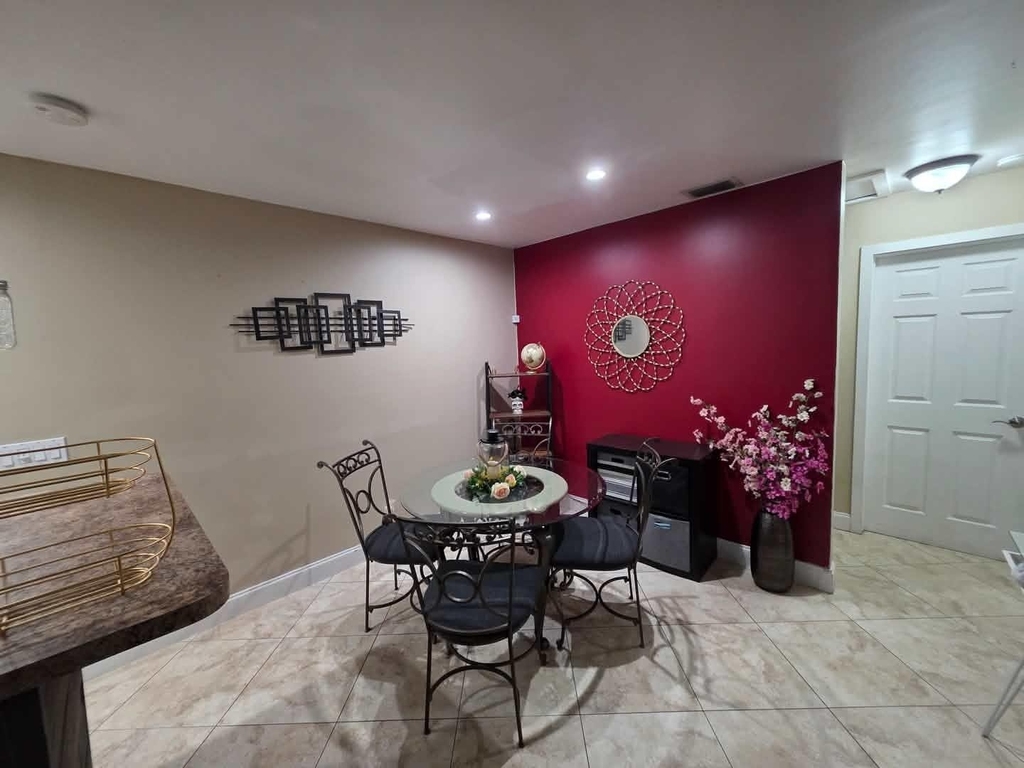 10046 Winding Lake Road - Photo 10