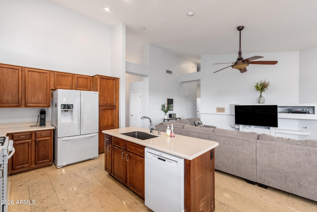 14436 N 67th Place - Photo 17