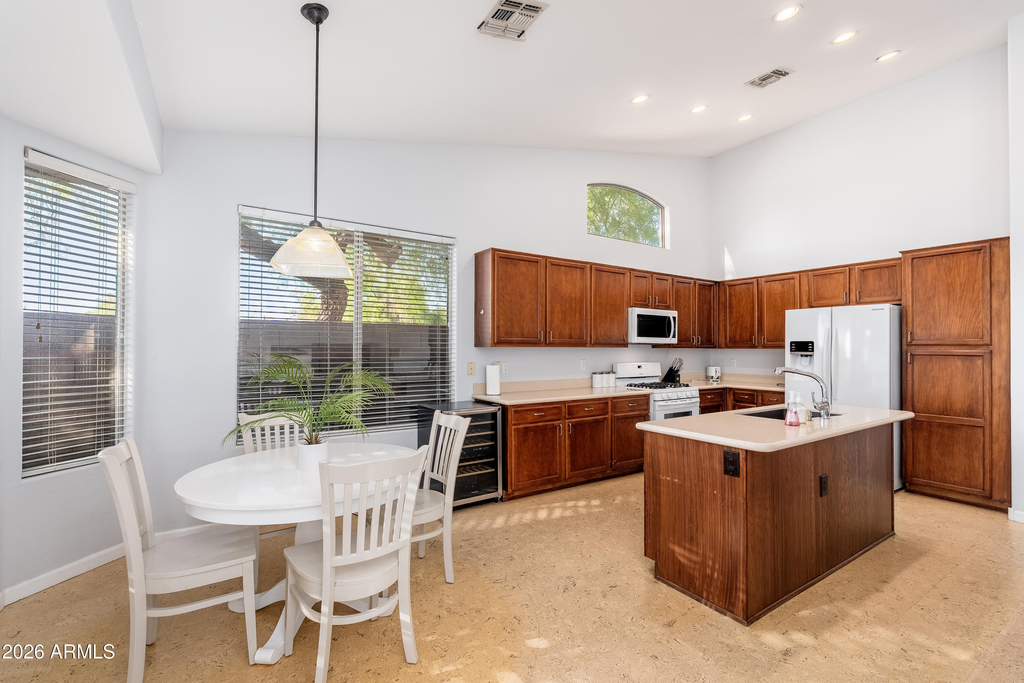 14436 N 67th Place - Photo 13