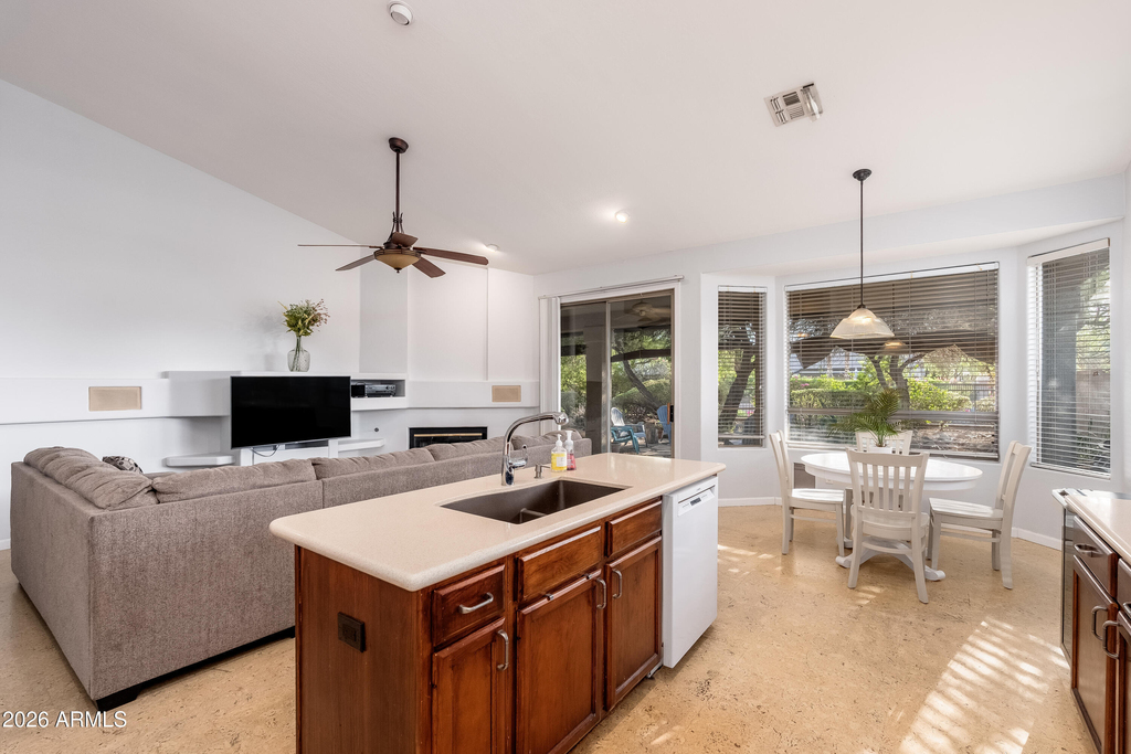 14436 N 67th Place - Photo 18