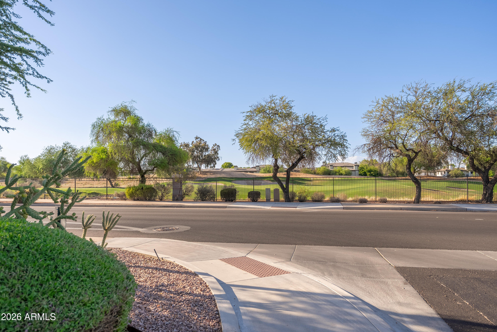 14436 N 67th Place - Photo 2
