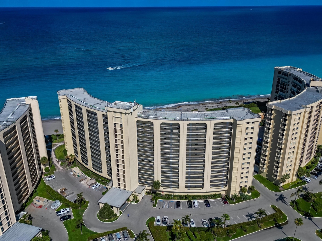 200 Ocean Trail Way - Photo 0