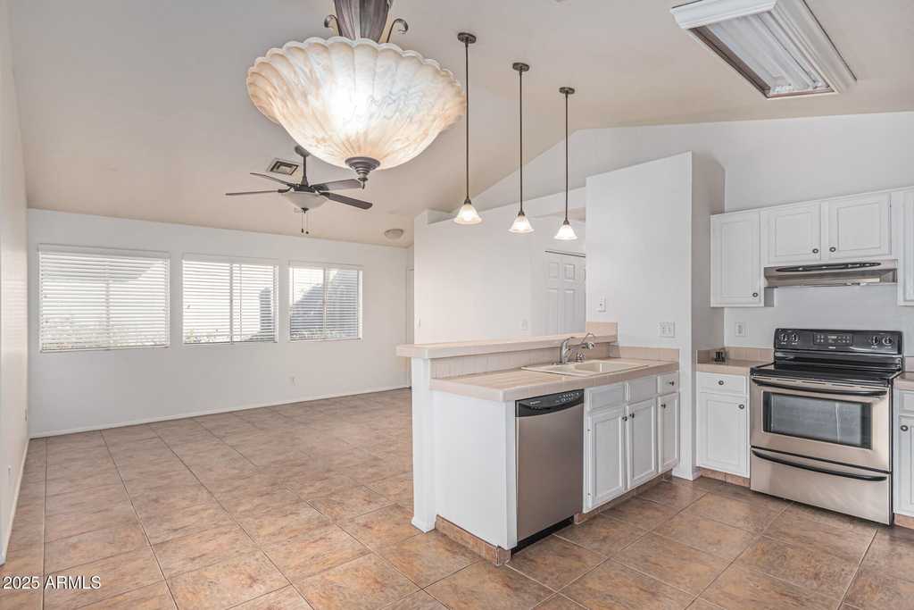 3022 E Michigan Avenue - Photo 11