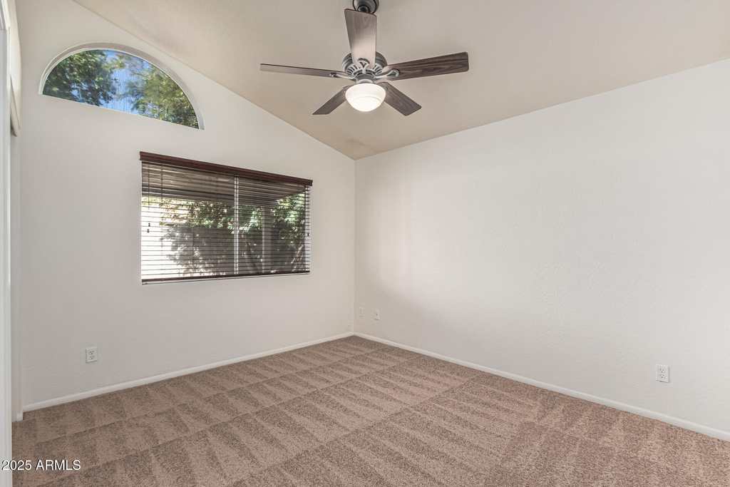 3022 E Michigan Avenue - Photo 15
