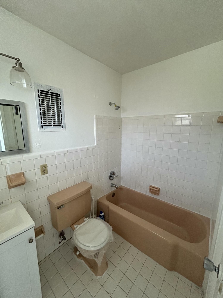 5881 Ne 18th Avenue - Photo 4