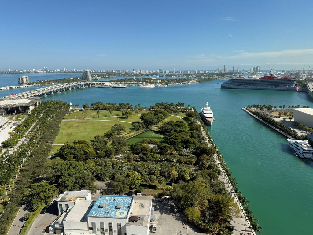900 Biscayne Boulevard - Photo 80