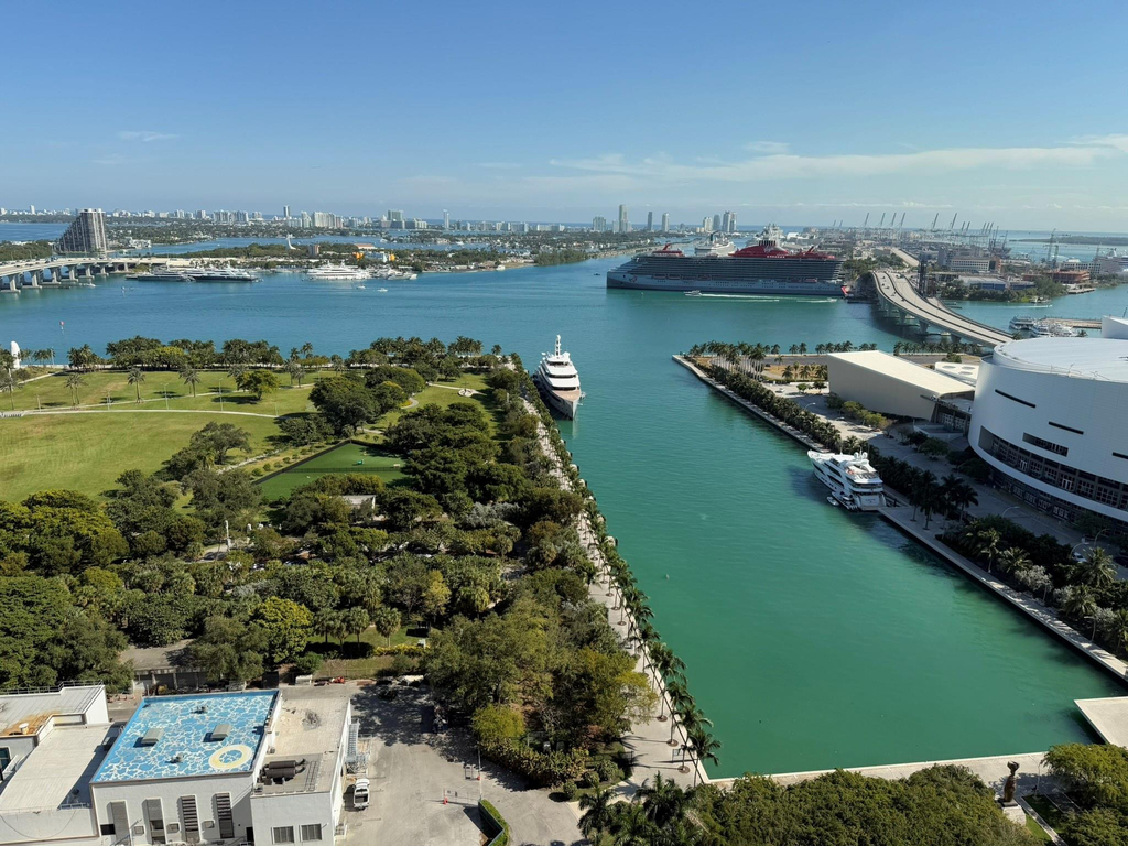 900 Biscayne Boulevard - Photo 5