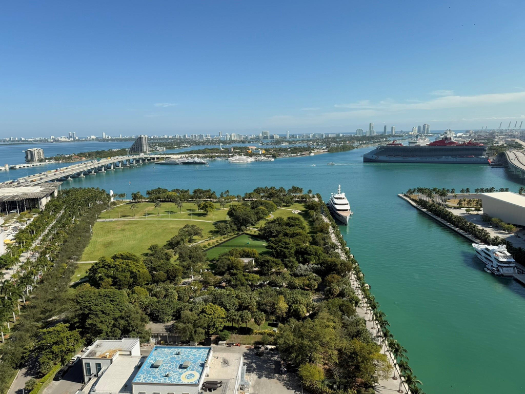 900 Biscayne Boulevard - Photo 7