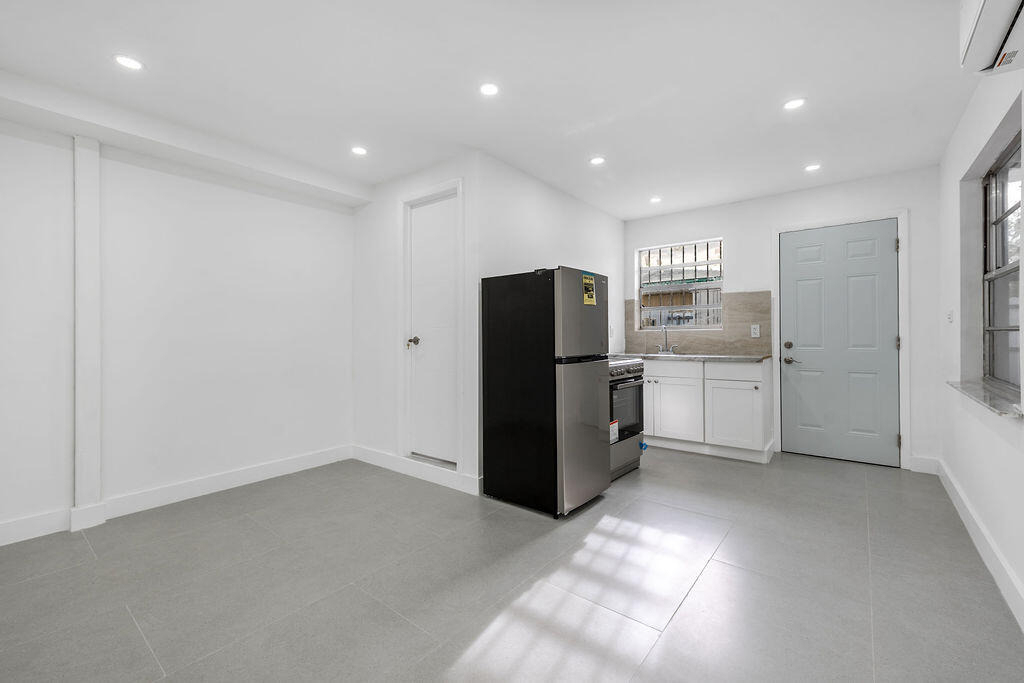 321 Nw 21st Avenue - Photo 5