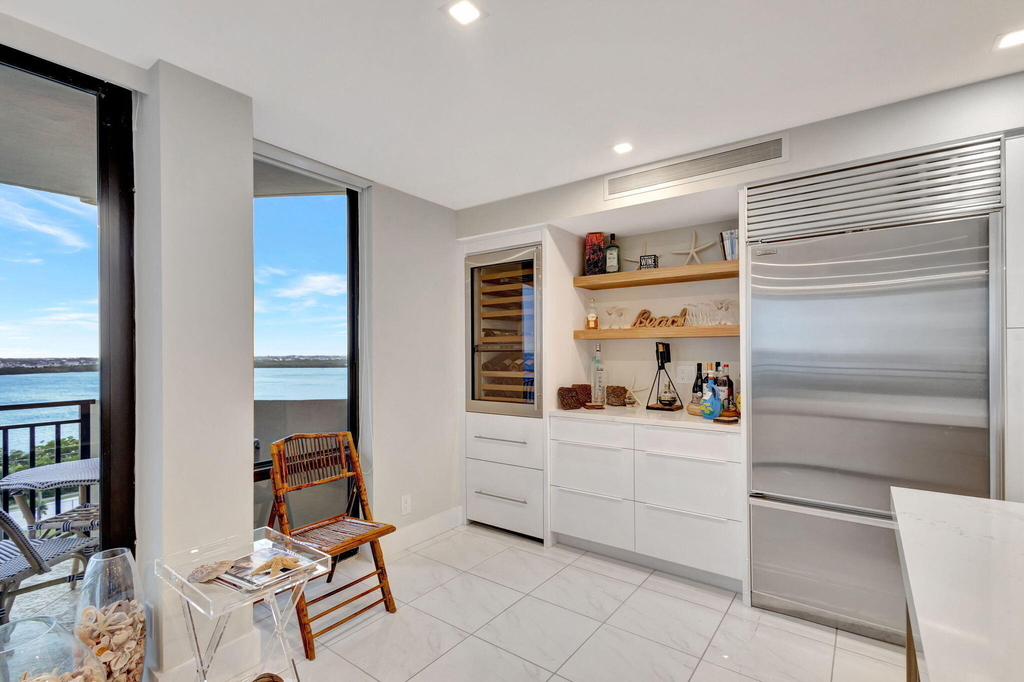 5460 N Ocean Drive - Photo 8