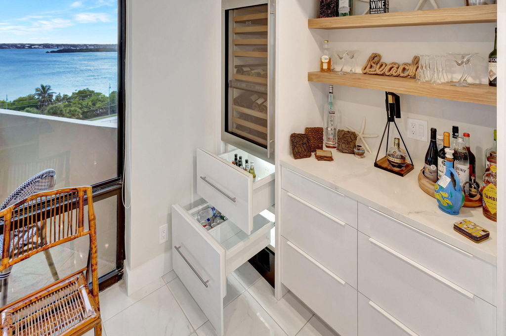 5460 N Ocean Drive - Photo 9