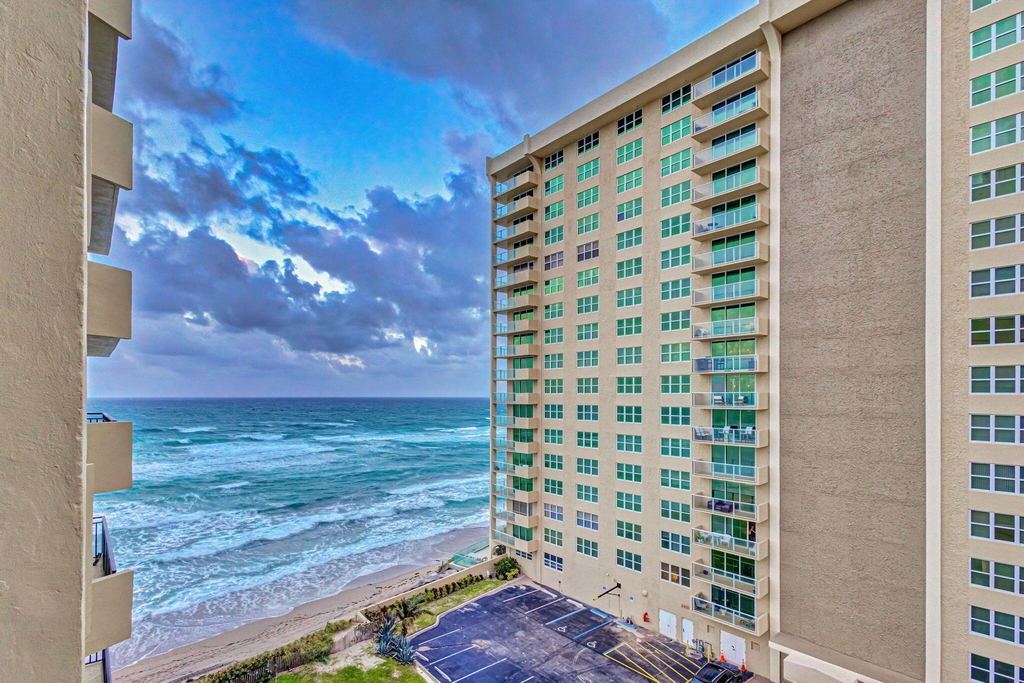 5460 N Ocean Drive - Photo 28