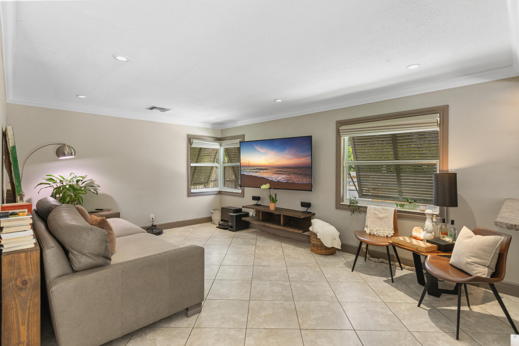 4050 Nw 7th Lane - Photo 5