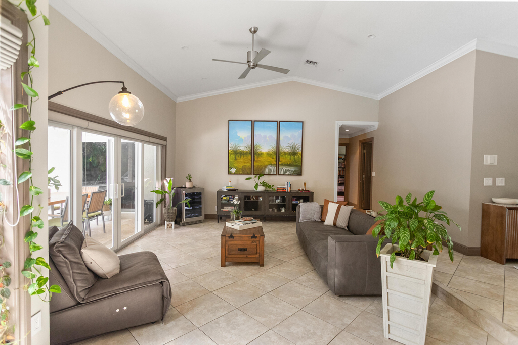 4050 Nw 7th Lane - Photo 35