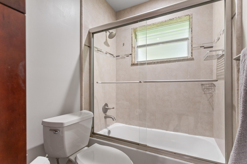 4050 Nw 7th Lane - Photo 10