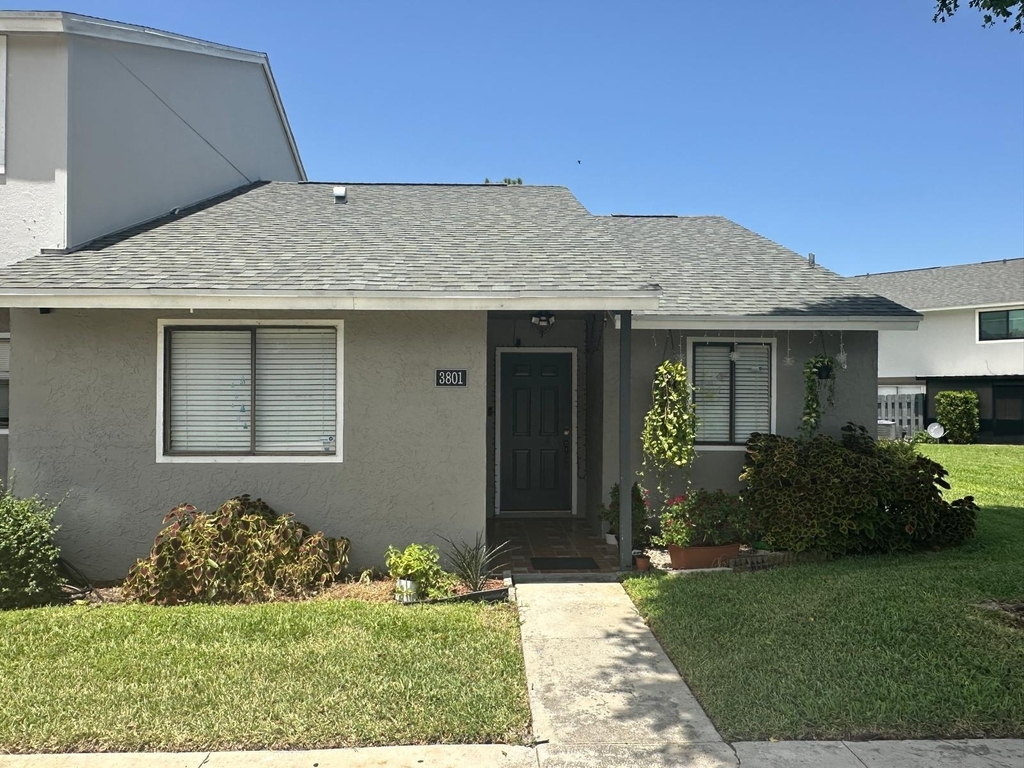 3801 Inlet Circle - Photo 0