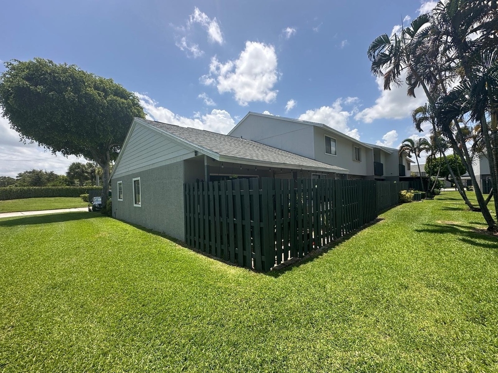 3801 Inlet Circle - Photo 25
