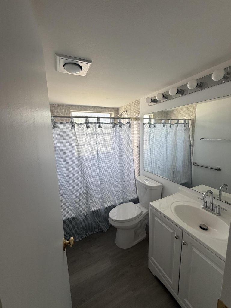 266 Brighton G - Photo 6