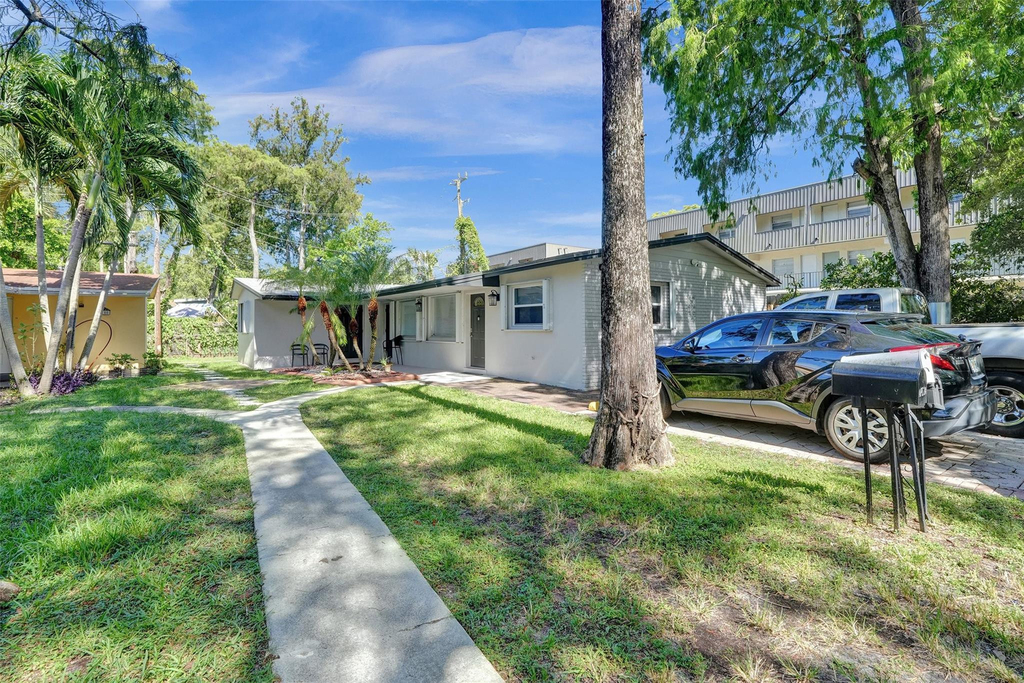 4240 Nw 21st Avenue - Photo 15