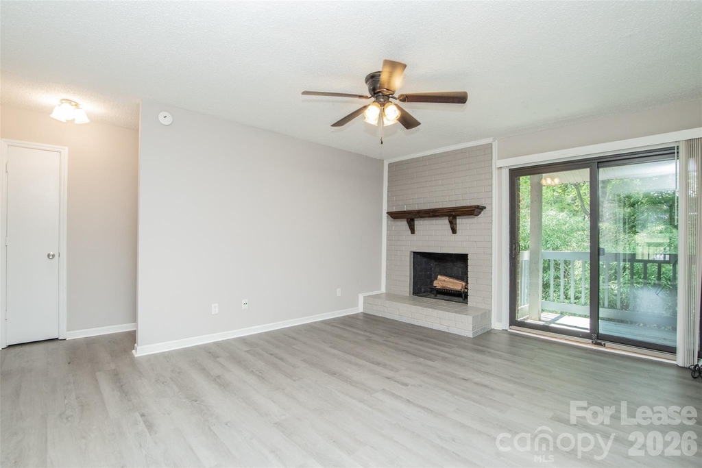 11064 Harrowfield Road - Photo 5