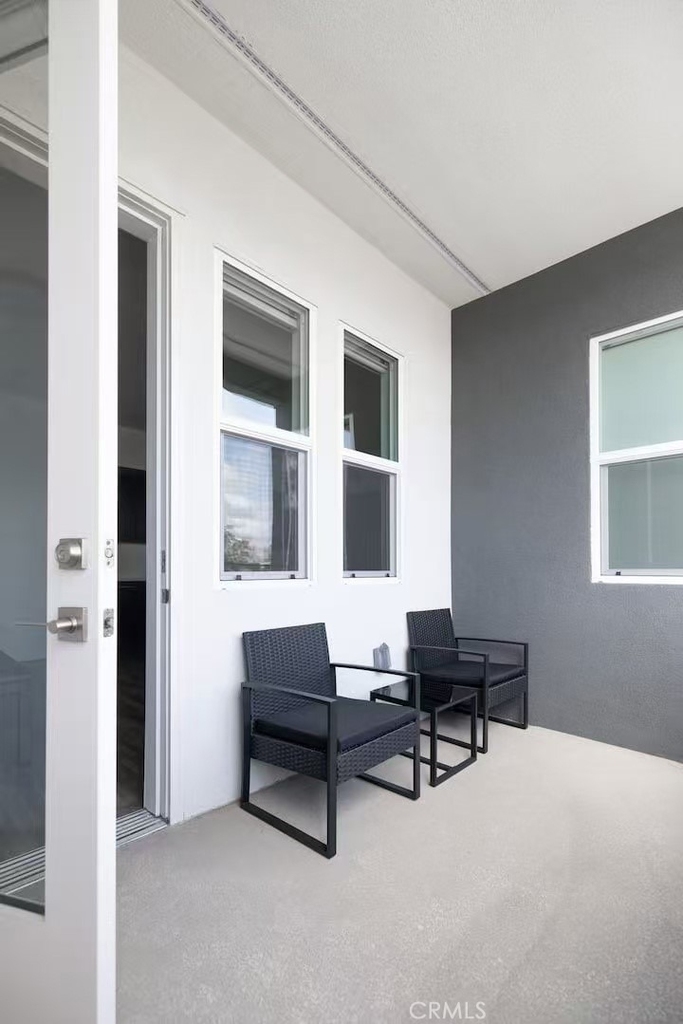 1530 S Urbana - Photo 10