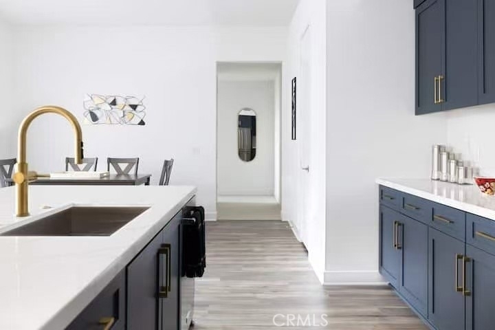 1530 S Urbana - Photo 1