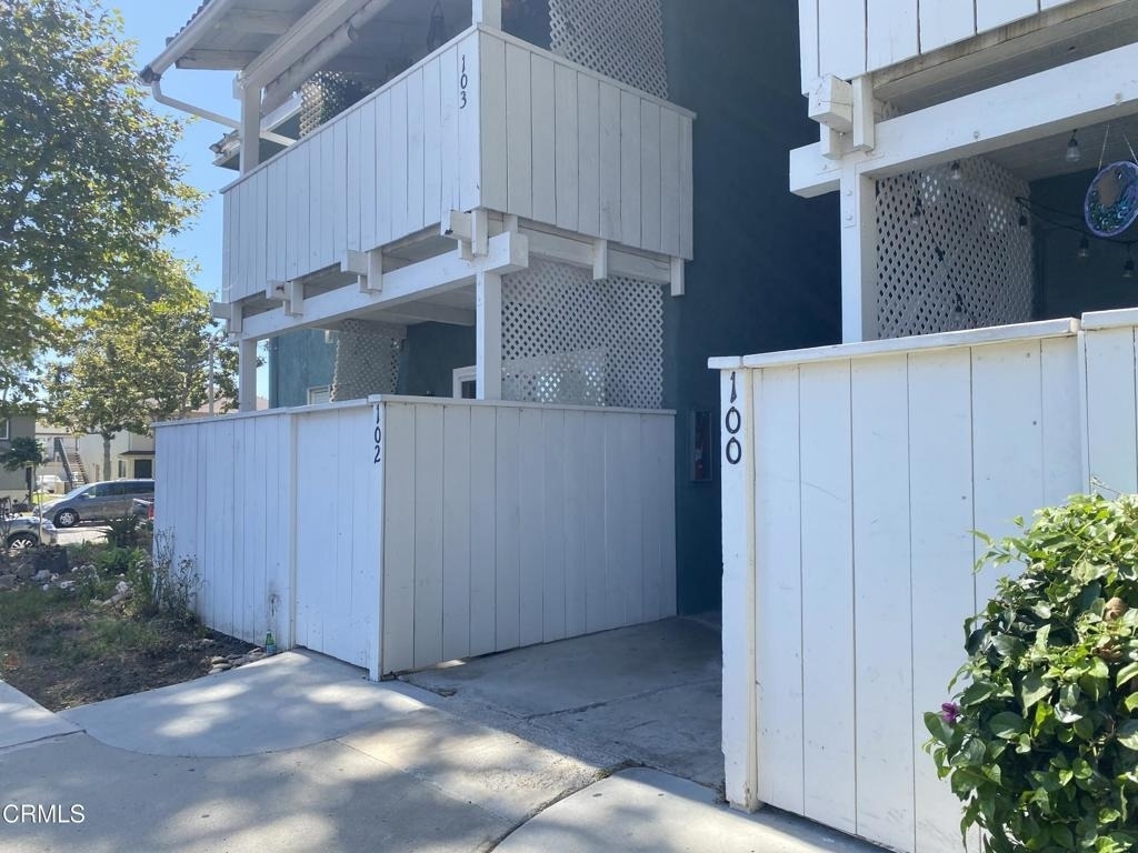 1300 Saratoga Avenue - Photo 0